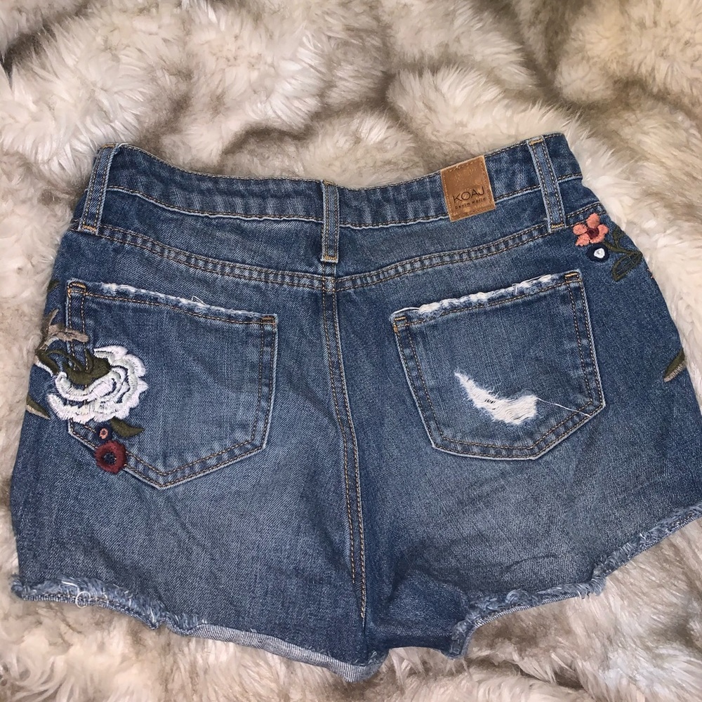 Jean shorts - Picture 4 of 4